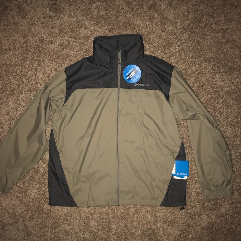 Columbia Rain Jacket/Windbreaker